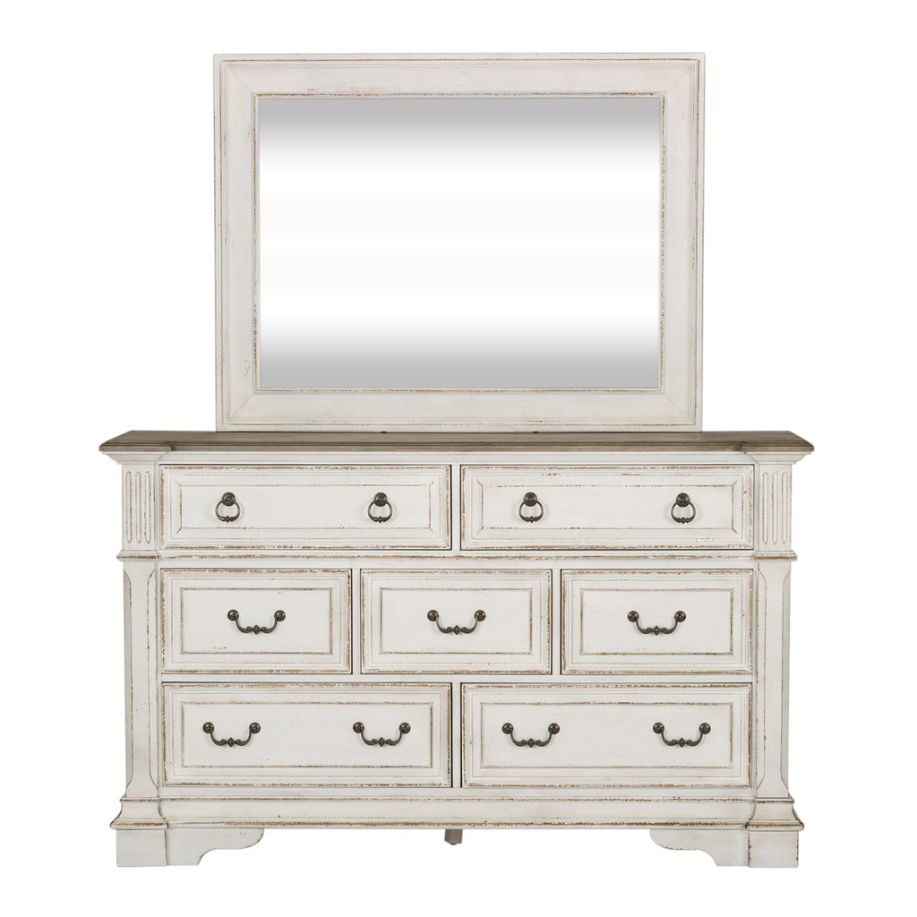 Commode et miroir - Blanc antique — Des poignées et des anneaux de style ancien en étain antique ajoutent la touche finale aux meubles.