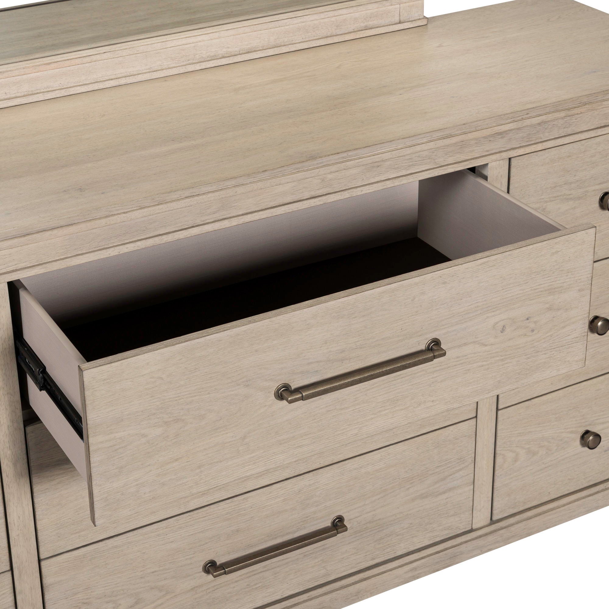 Commode et miroir - Blanc Sanctuaire — offre un style transitionnel mêlant éléments traditionnels et contemporains