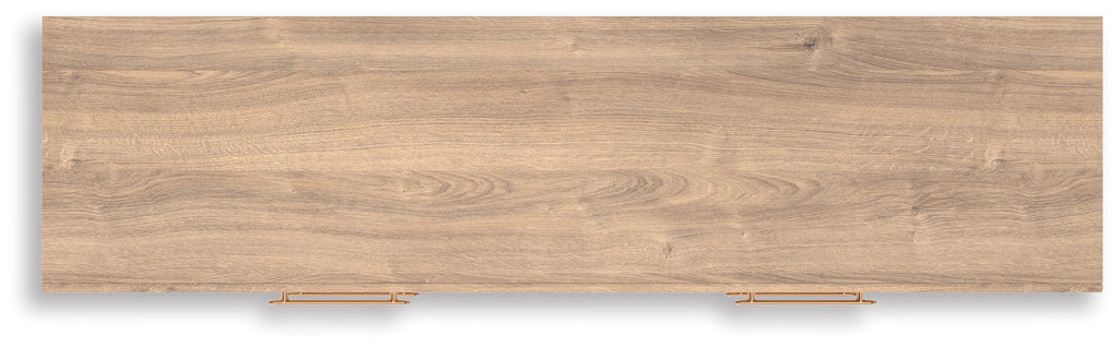 Commode à six tiroirs — Les tons de bois naturels et les lignes épurées de cette commode reflètent votre style décontracté.