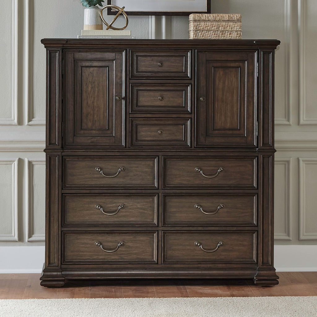 Commode – Chateau Brown — la collection Providence Park témoigne du pouvoir intemporel du design classique