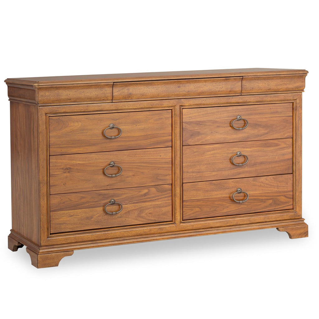 Commode – Noyer Héritage — cette collection allie un design intemporel à une fonctionnalité bien pensée pour les chambres et les salles à manger
