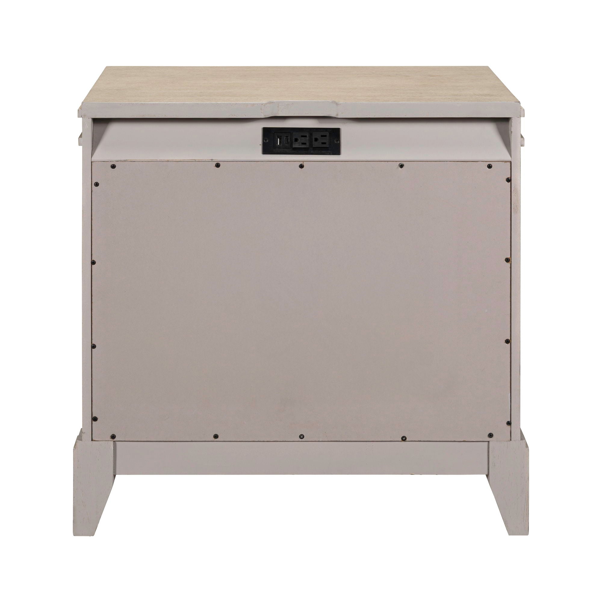 Table de chevet avec station de recharge – Blanc sanctuaire – offre un style de transition alliant le traditionnel et le contemporain