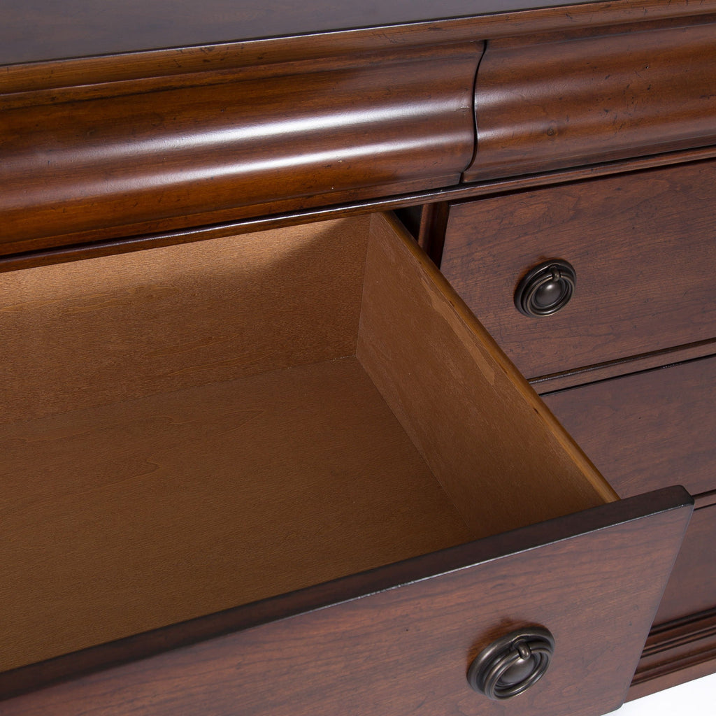 Commode à 8 tiroirs — 0L x 18