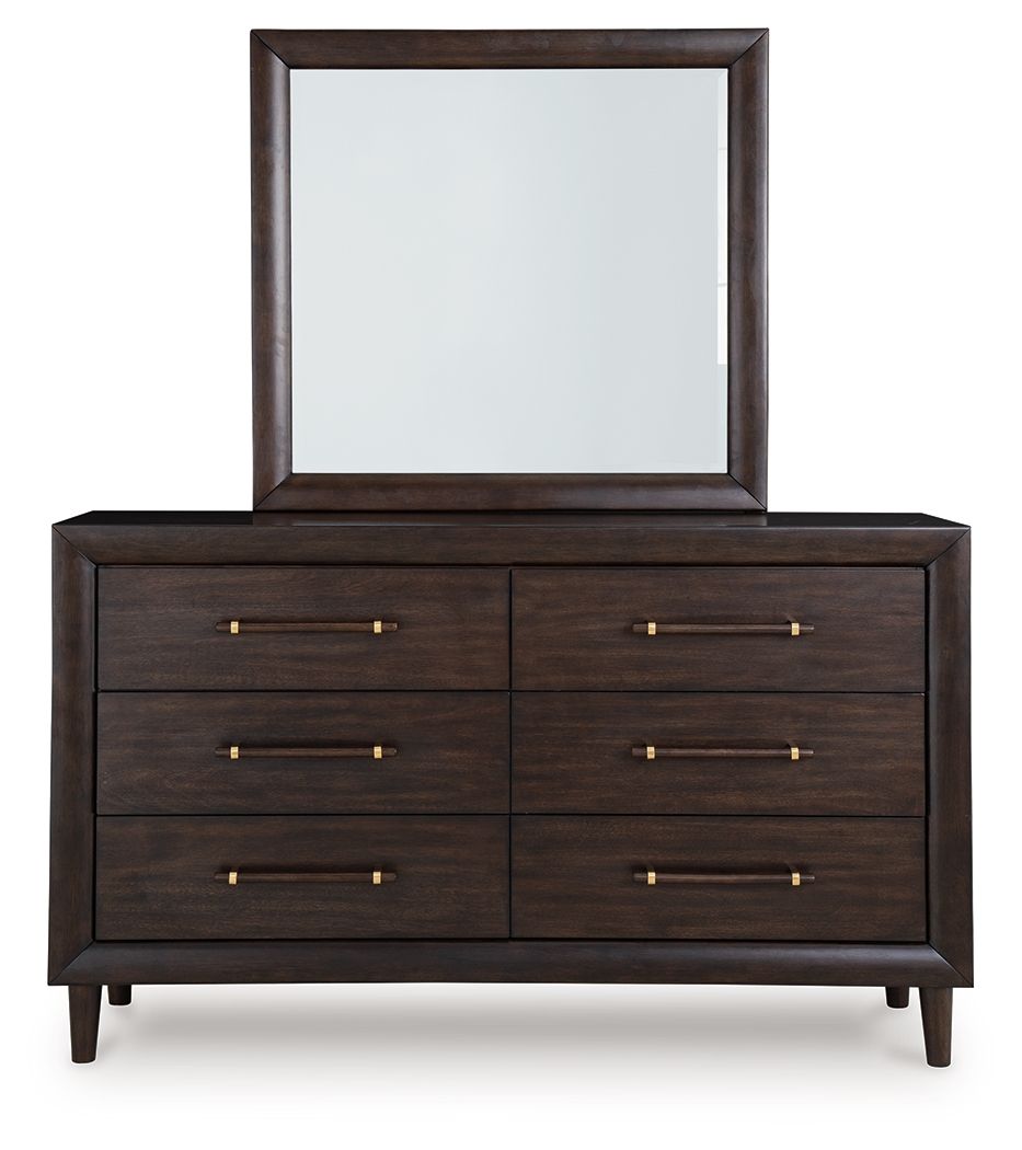 Commode — Sa finition riche dégage une ambiance urbaine chic