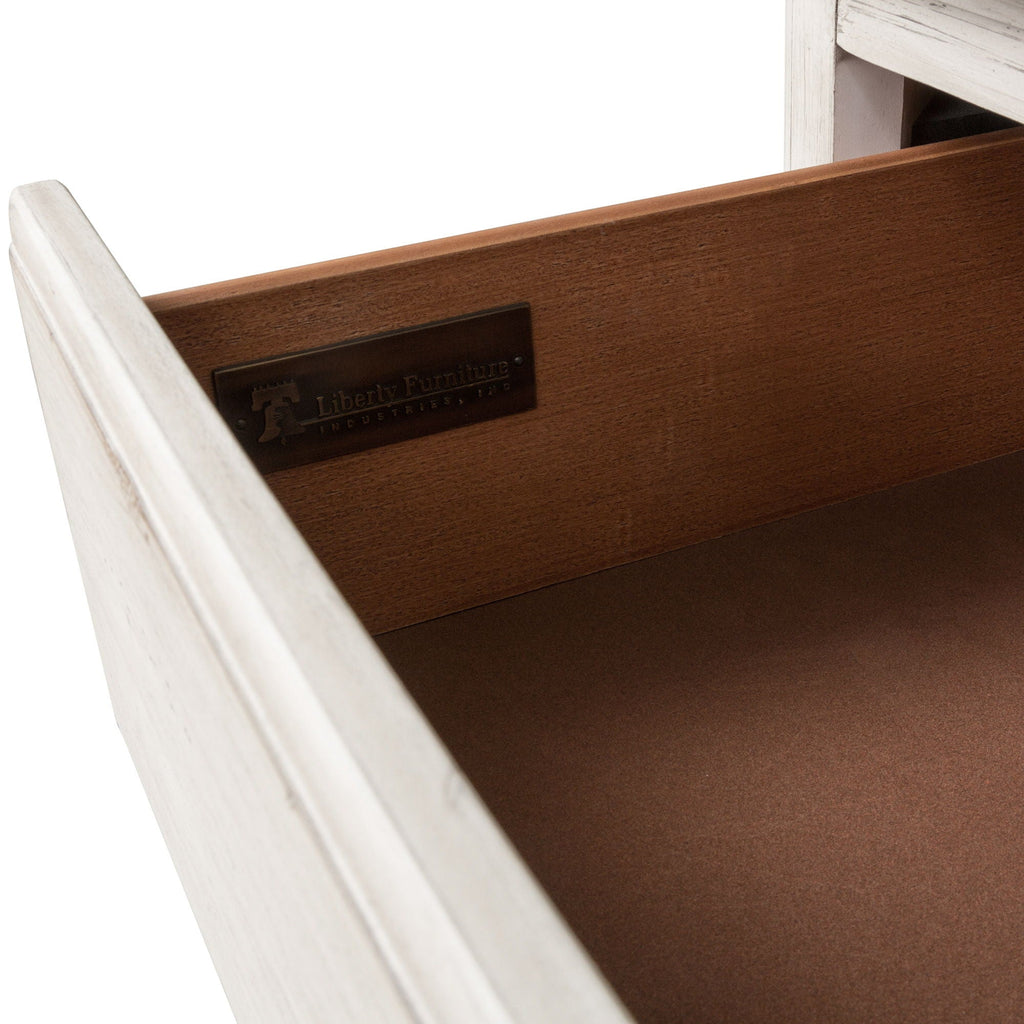 Commode et miroir - Blanc antique / Dessus couleur châtaigne — ajoutez-y un style décontracté et vous obtenez un look classique avec une touche informelle.