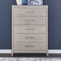 Commode 5 tiroirs - Blanc Sanctuary — offre un style de transition alliant des éléments traditionnels et contemporains