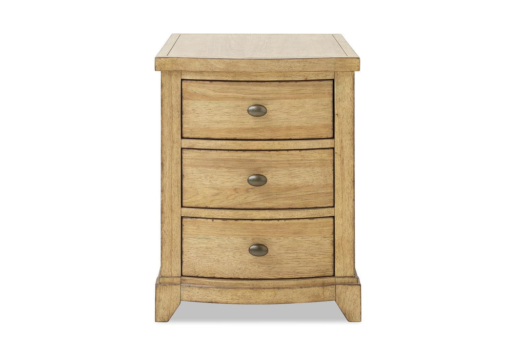 Commode de chevet — Le plateau des meubles présente un léger bandeau pour donner du relief et de l'attrait visuel, et les pieds sont fuselés