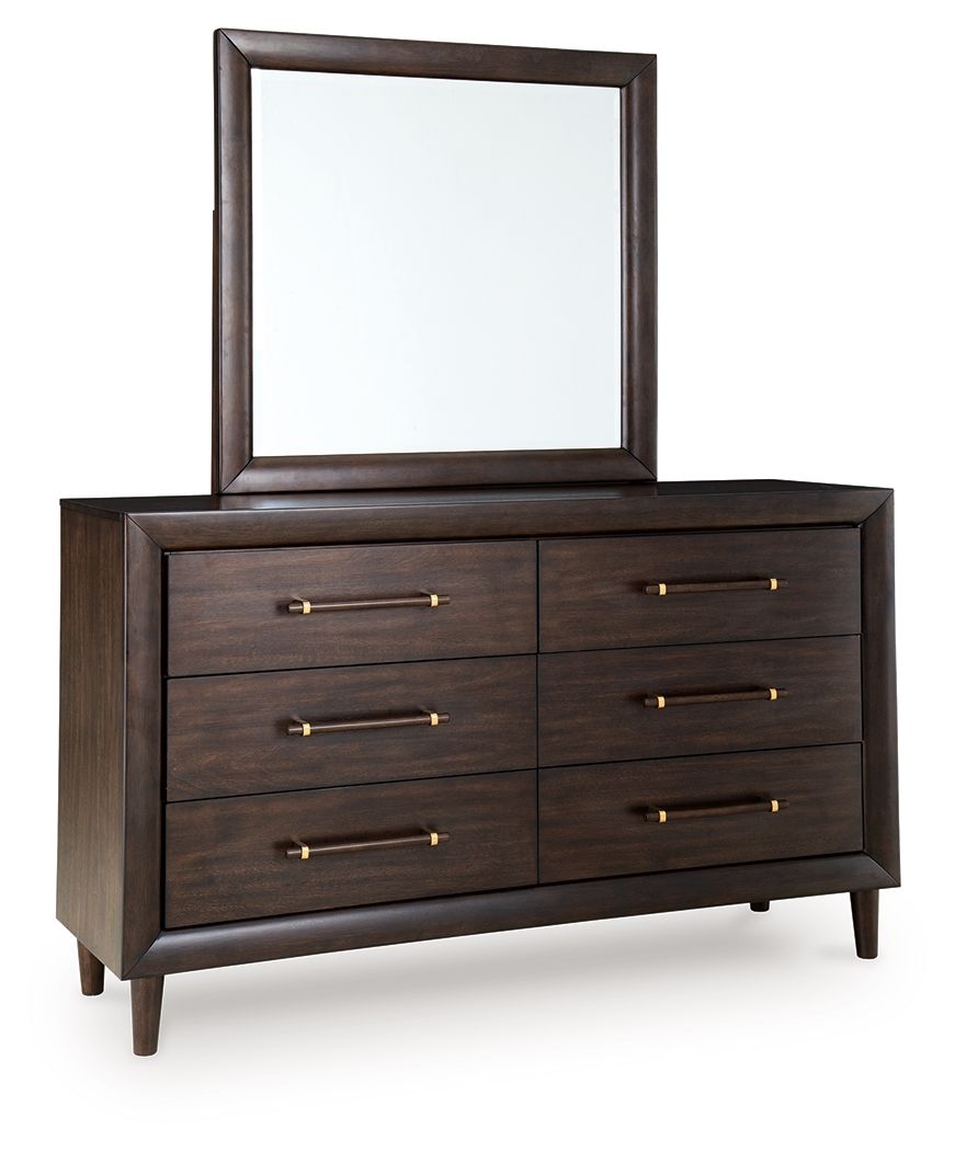 Commode — Sa finition riche dégage une ambiance urbaine chic
