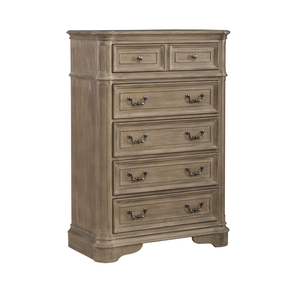 Commode 5 tiroirs — Des finitions antiques chaleureuses et un vieillissement artistique, associés à des dimensions généreuses, un ensemble à transmettre de génération en génération