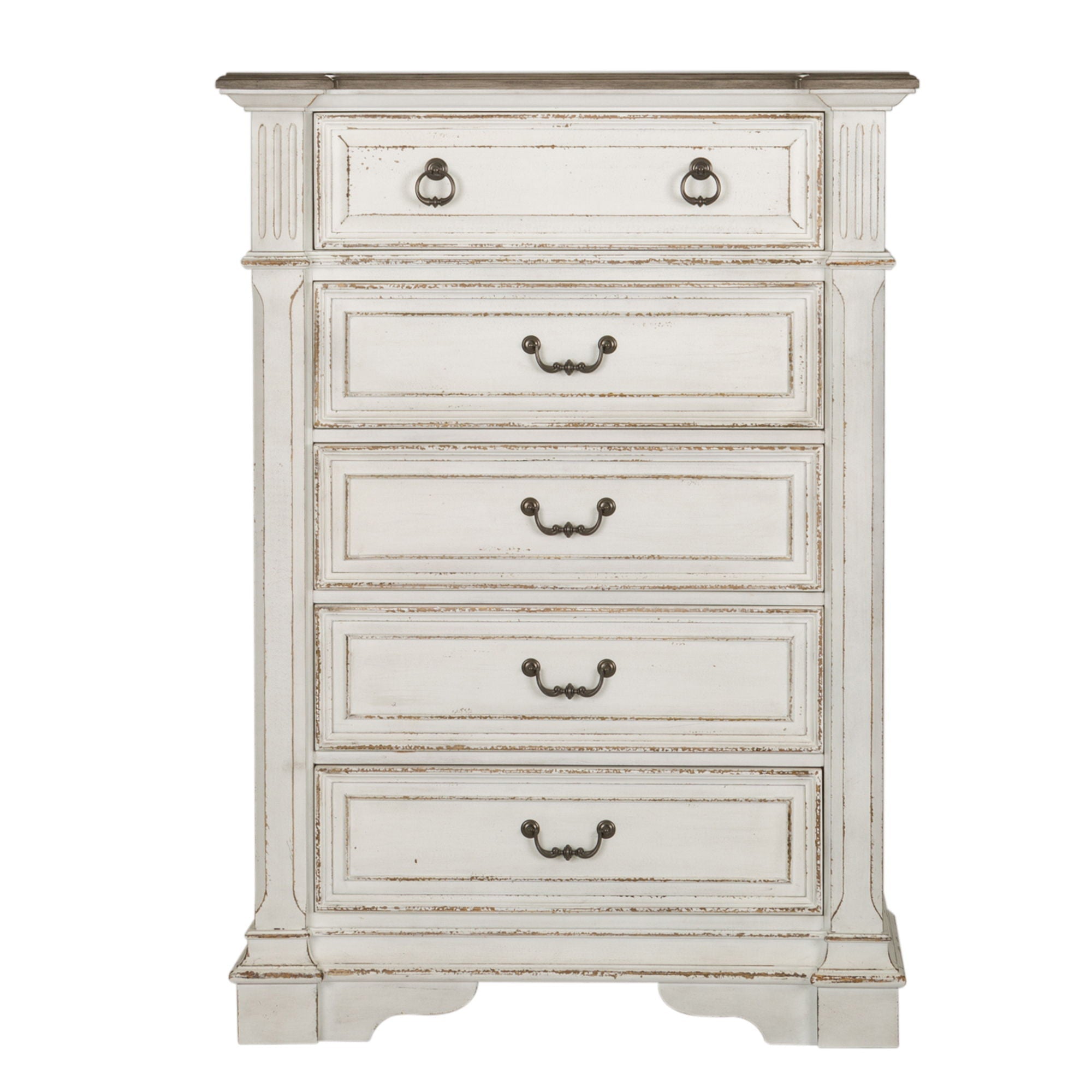 Commode 5 tiroirs – Blanc antique — Les poignées coquilles et anneaux en étain vieilli ajoutent la touche finale à la commode