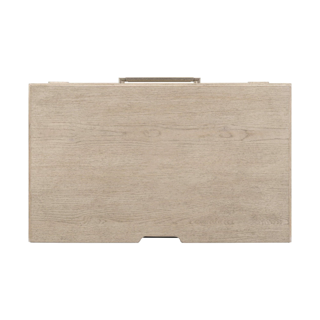 Table de chevet avec station de recharge – Blanc sanctuaire – offre un style de transition alliant le traditionnel et le contemporain