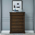 Commode — vous ne choisissez pas seulement des meubles, vous constituez un héritage qui embellira votre famille pour les années à venir