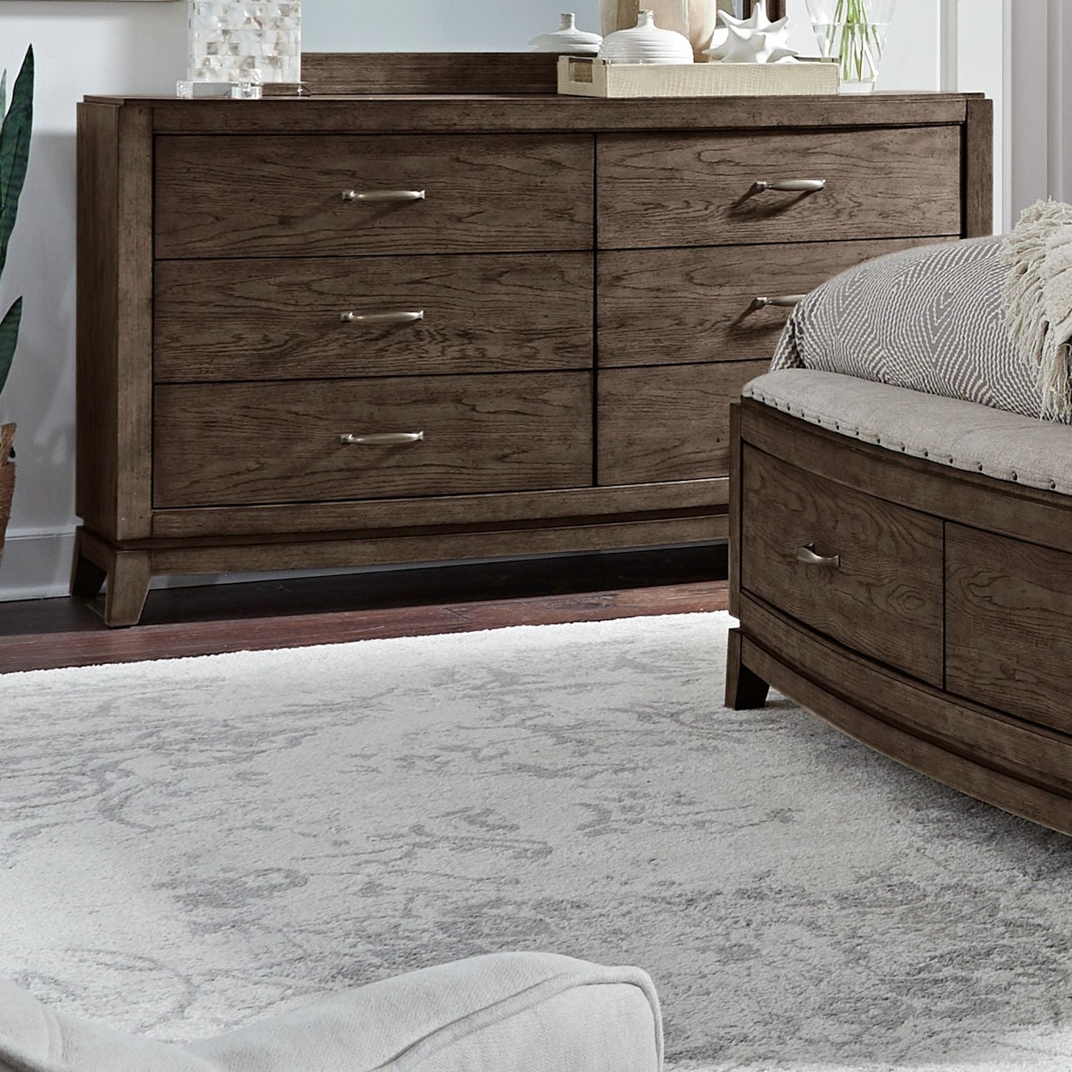 Commode à 6 tiroirs — Le design, qui met en valeur l'énergie et l'imagination, fait du style contemporain un incontournable, tandis que les silhouettes créent un